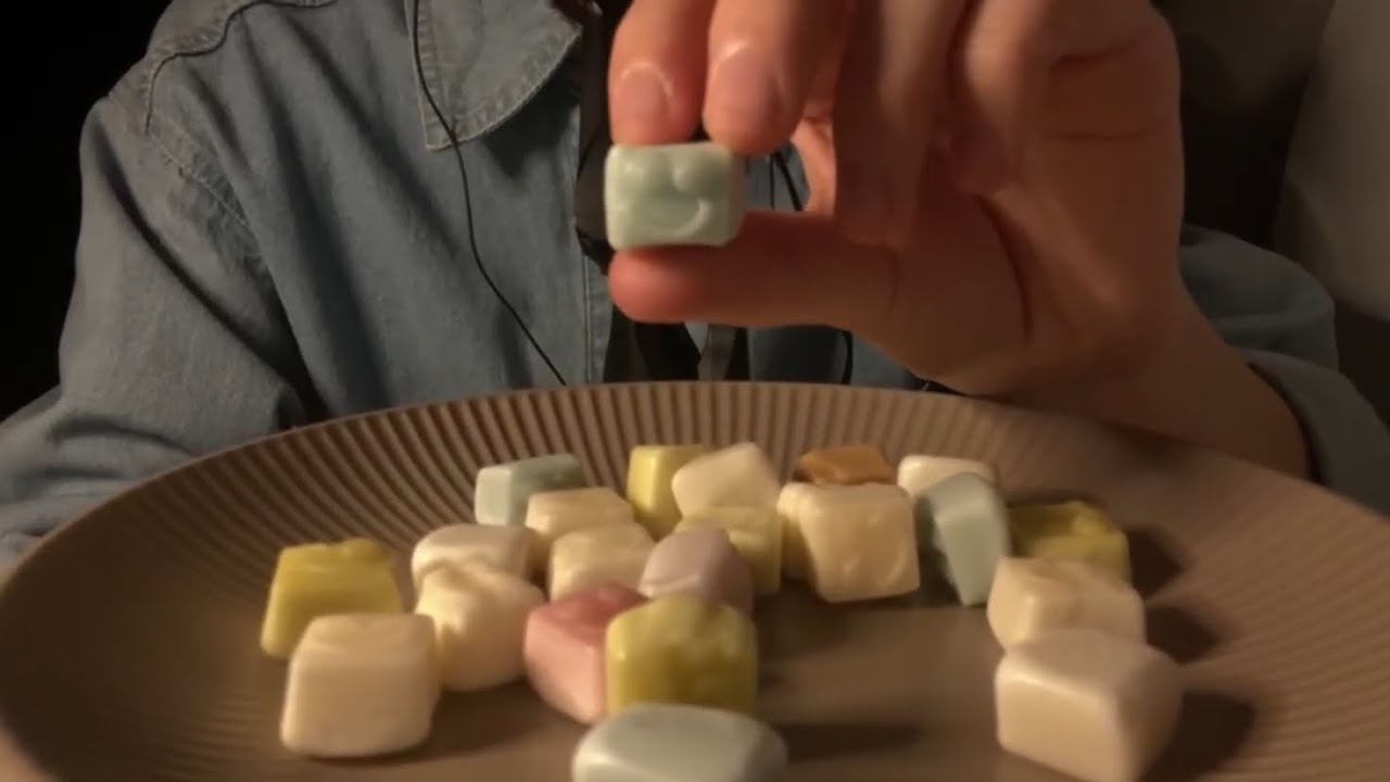 1년만에 돌아온 ASMR 유튜버 / 수다 + 시각적 팅글 + 젤리 ASMR / 토킹 / talking / 이팅사운드