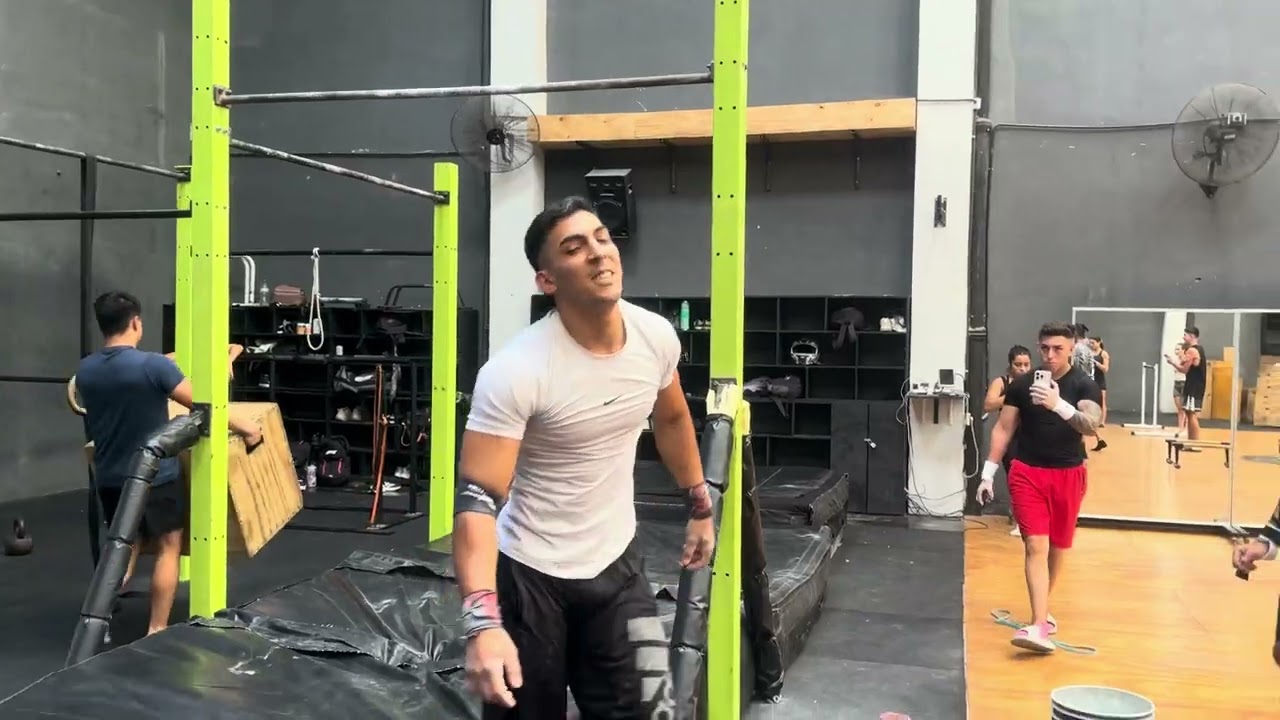 @agusjluna vs @_onlycristian #calistenia 