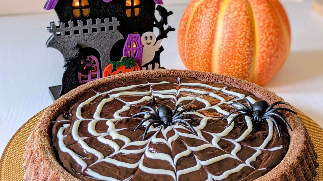 Шоколадный торт «Паутина» 🕸️ | Простое и вкусное угощение на Хэллоуин 🎃