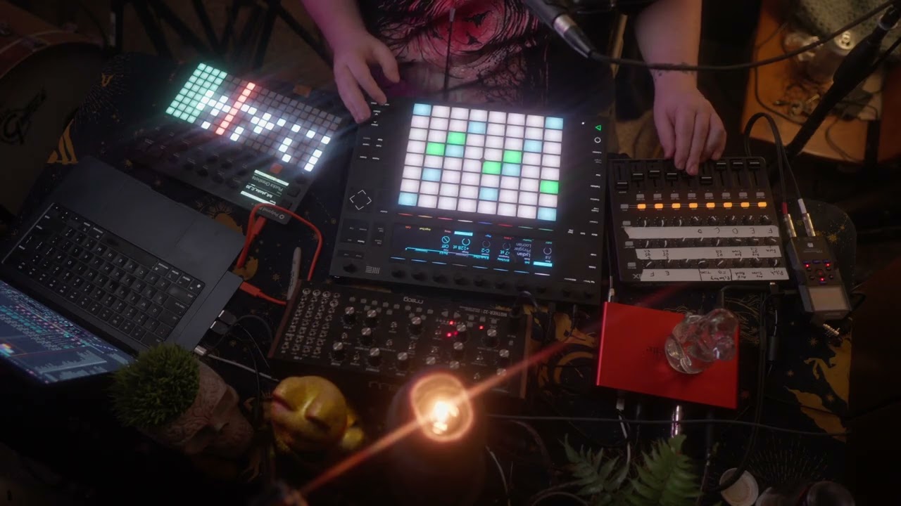 Living With Mistakes #29 // Ambient // Play + // Push 2