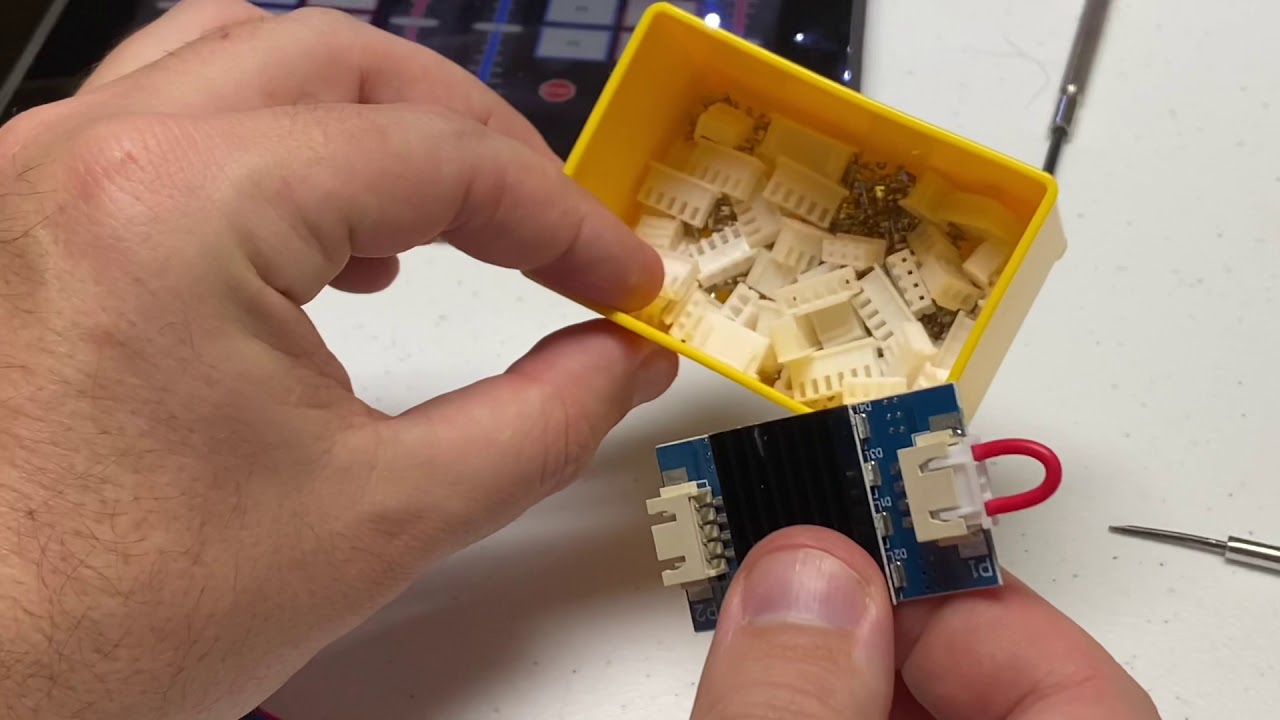 Adapting DCC voltage for Z scale with TL smoothers