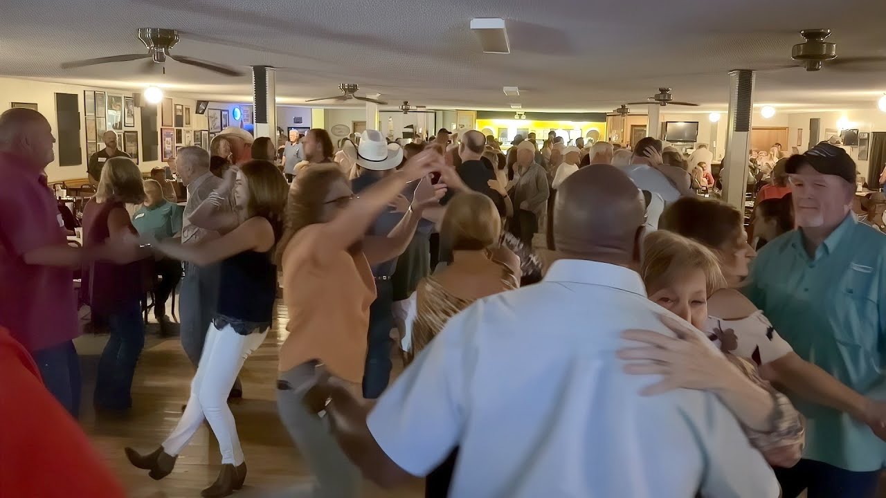Zydeco Dancing to Geno Delafose at La Pouissiere on 08/12/23
