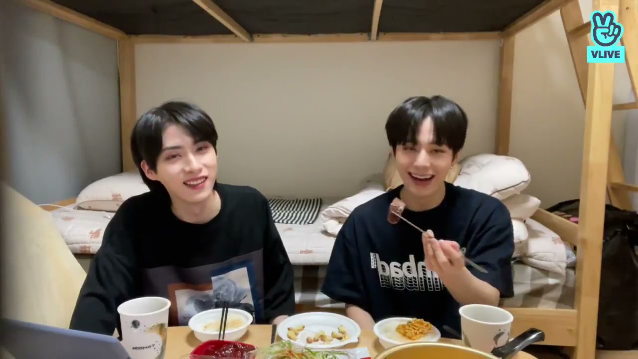 [220205] 원어스 먹어스 막내즈✌️