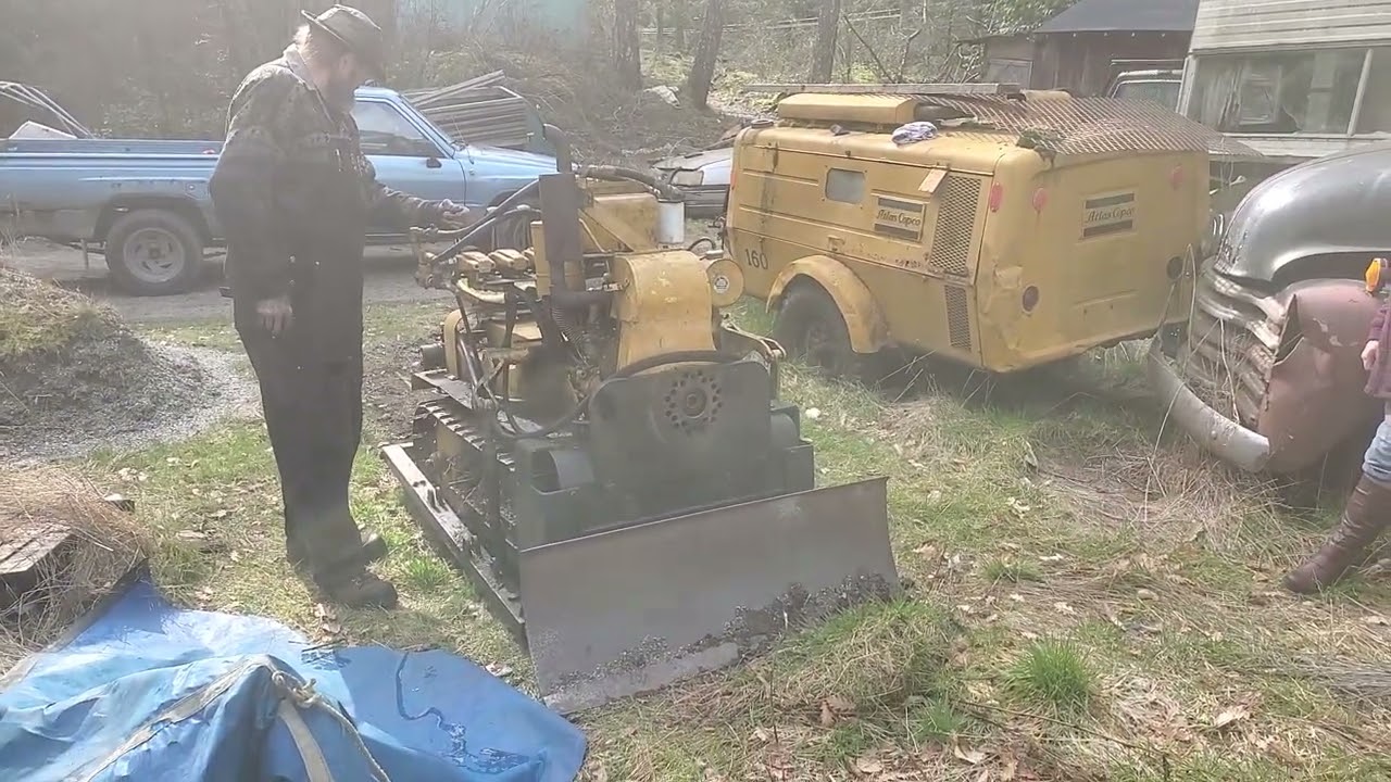 Old School Mini Dozer startup and run