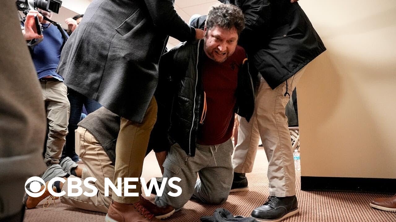 What we know about the man who charged at Rep. Ilhan Omar