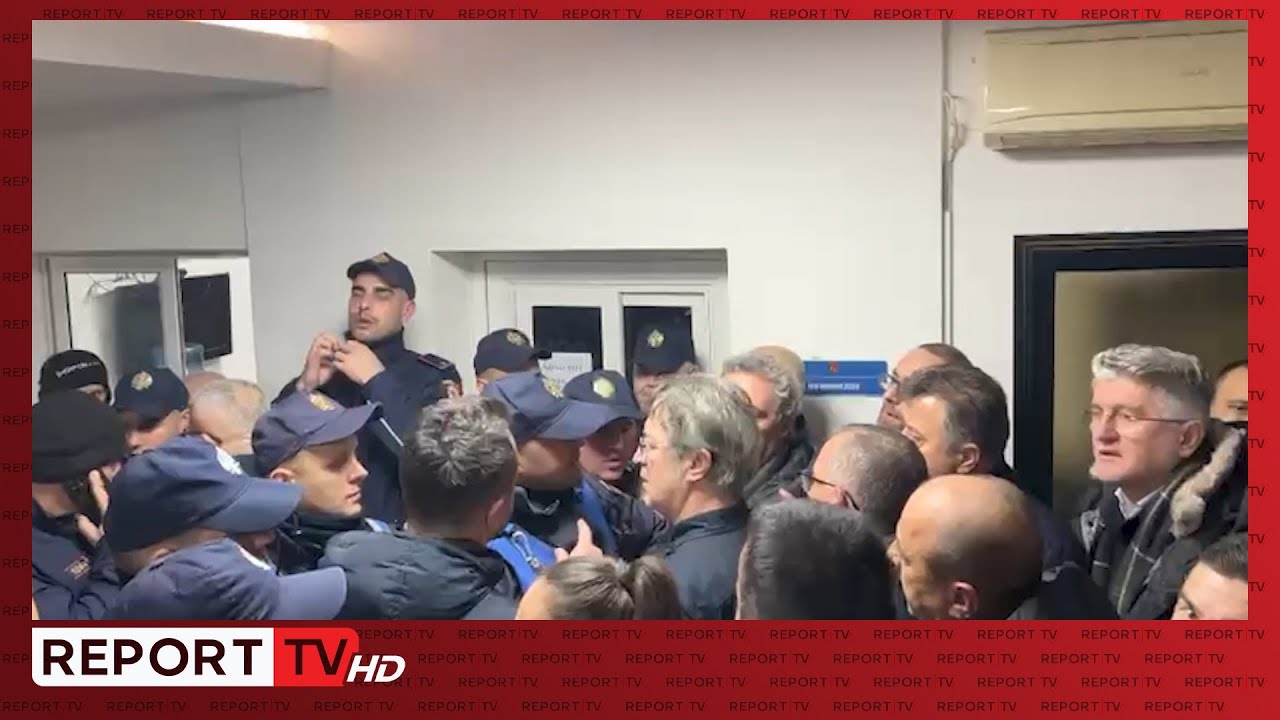 PD risjell atmosferën e vitit ’98, deputetët sulmojnë Komisariatin me dhunë e ofendime