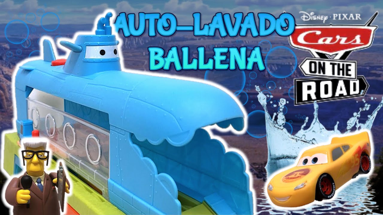El Auto-Lavado BALLENA de Disney Pixar - CARS ON The ROAD | McQueen Cambia de Color - TOY SHOTS 2022