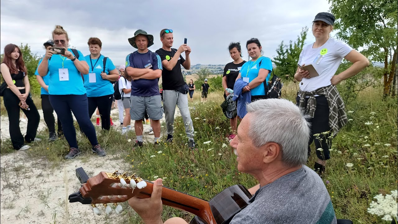 Roztocze. Rajd pieszy na Dziewczą Górę