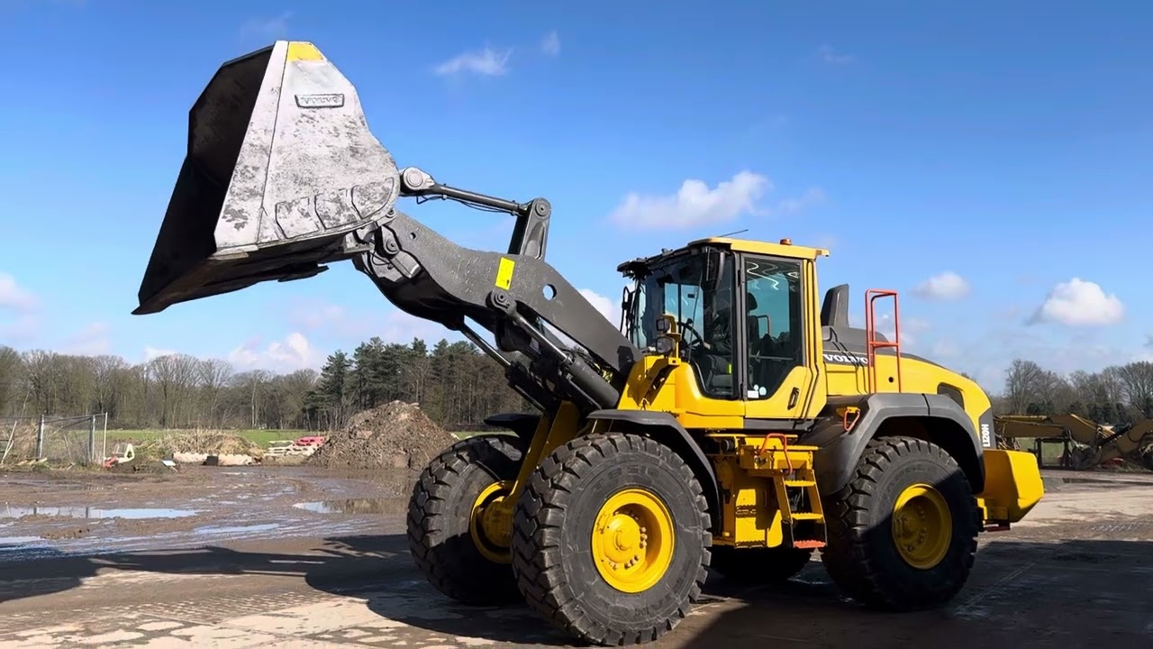 Volvo L120H Wheel Loader - Year: 2017 (Refnr. BC273)