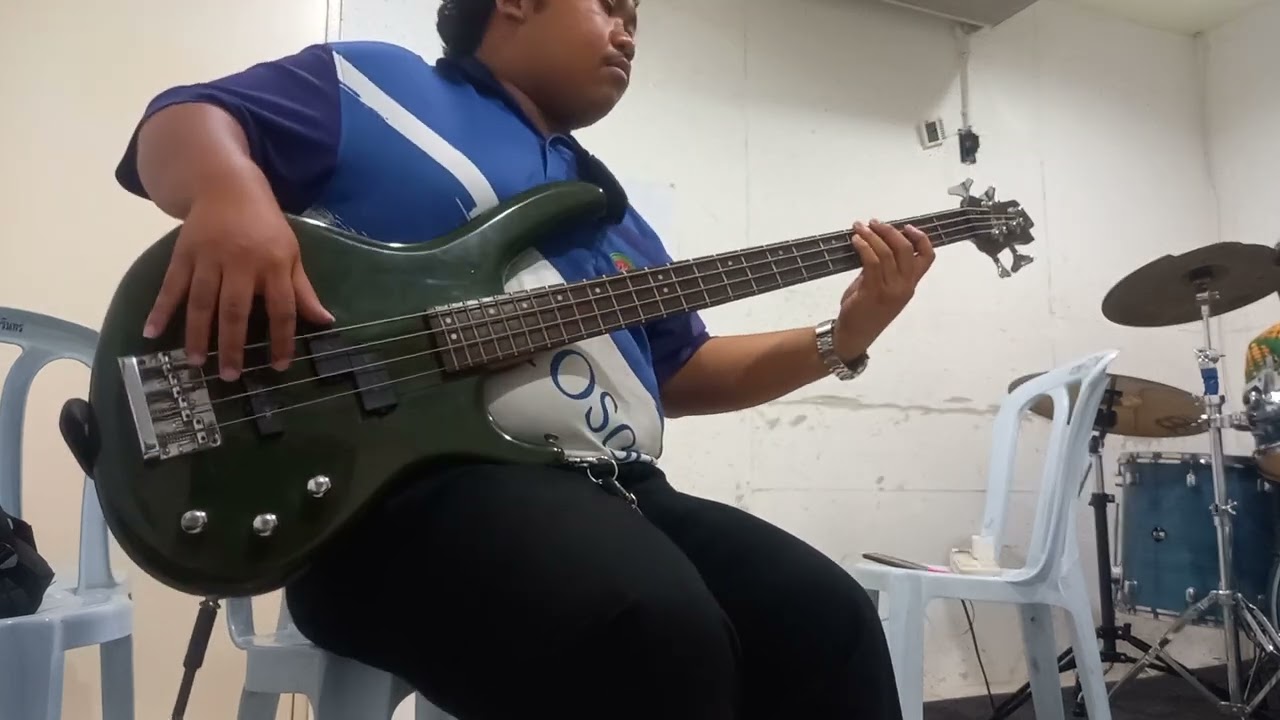 เจ้าสาวที่กลัวฝน Cover bass