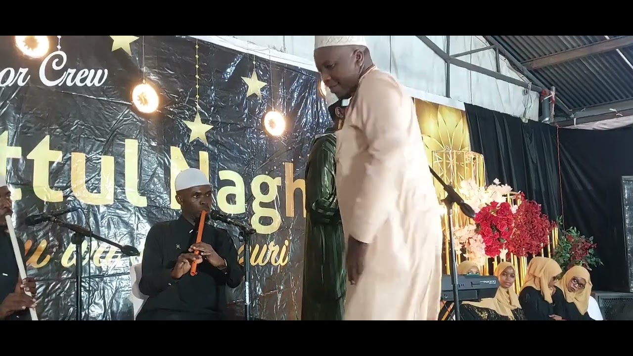 Official video...QASWIDA JITAHIDI