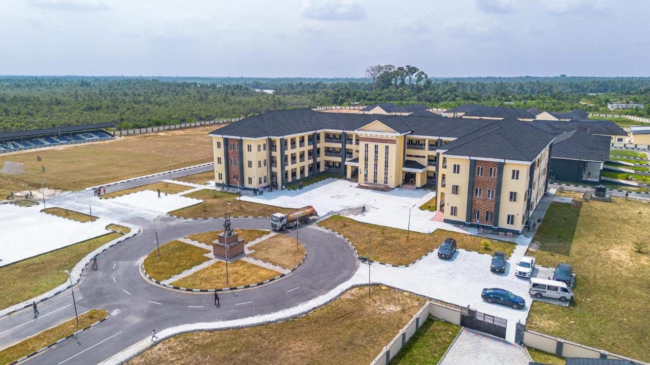 Commissioning of the Model Technical College, Omadino