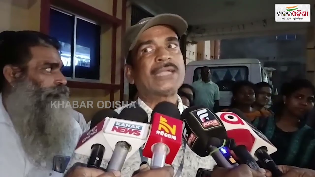 Student- Principal Clash In Sonepur College! | Khabar Odisha