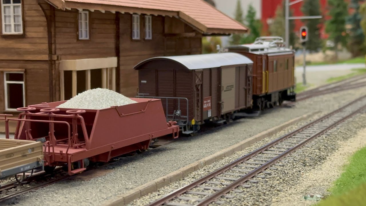 Die Rhätische Bahn in Spur 0m 1:45 Auf schmaler Spur und engen Radien durch Graubünden Teil 2