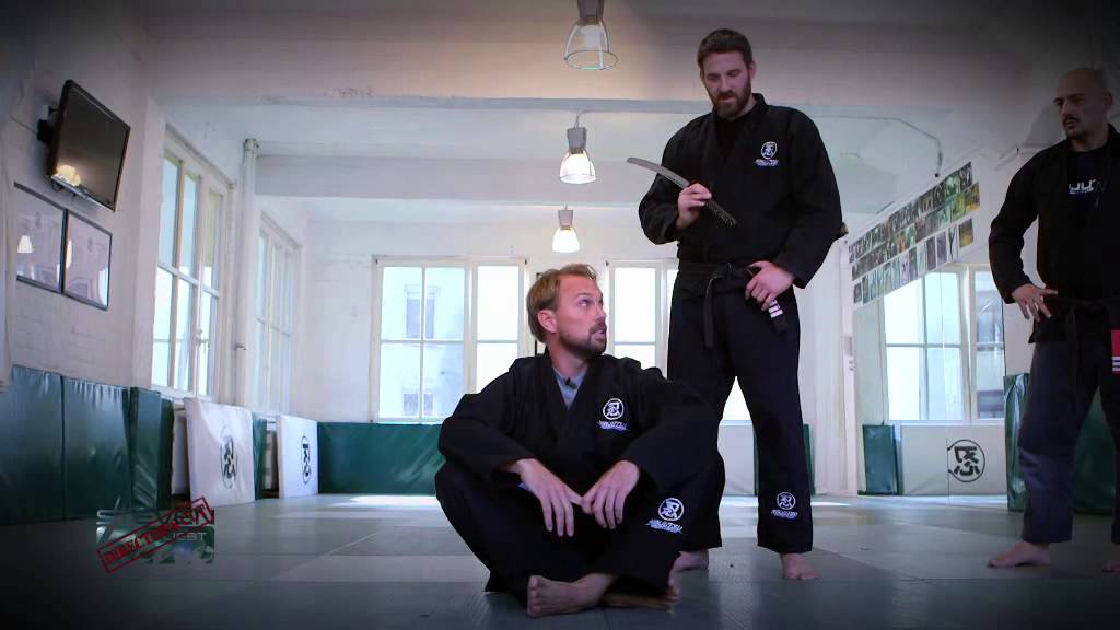 Steven Gätjen zu Besuch in der Ninjutsu Akademie Hamburg