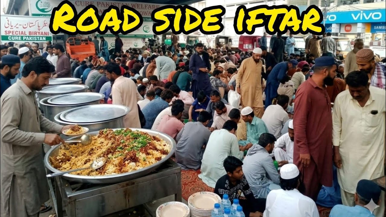Road Side Iftar 🍽️+Night Cricket 🏏+Meetup with Faraz Bhai 