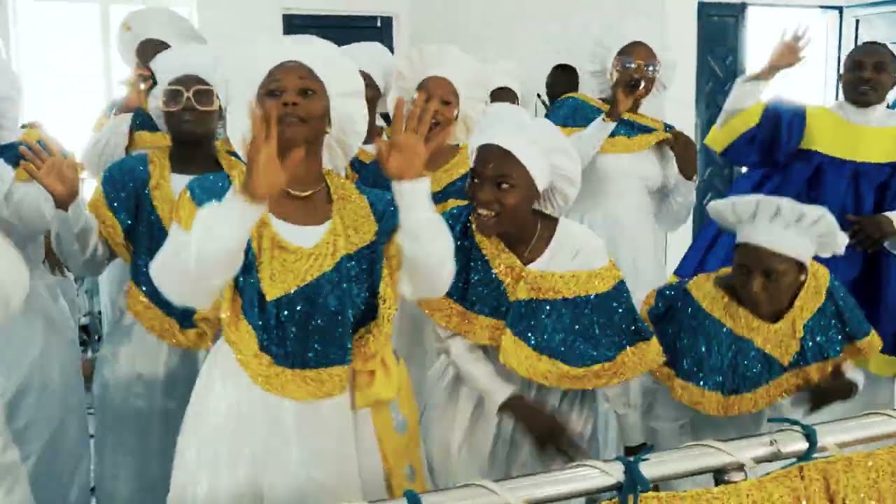 Orin Iyin - Hamoshia Choir (Official Video)