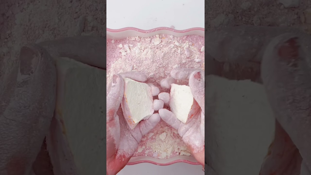 Chalk reform ☁️ #asmrsounds #oddlysatisfying #gymchalkasmr #satisfying #chalkart #asmr #asmrcrumble