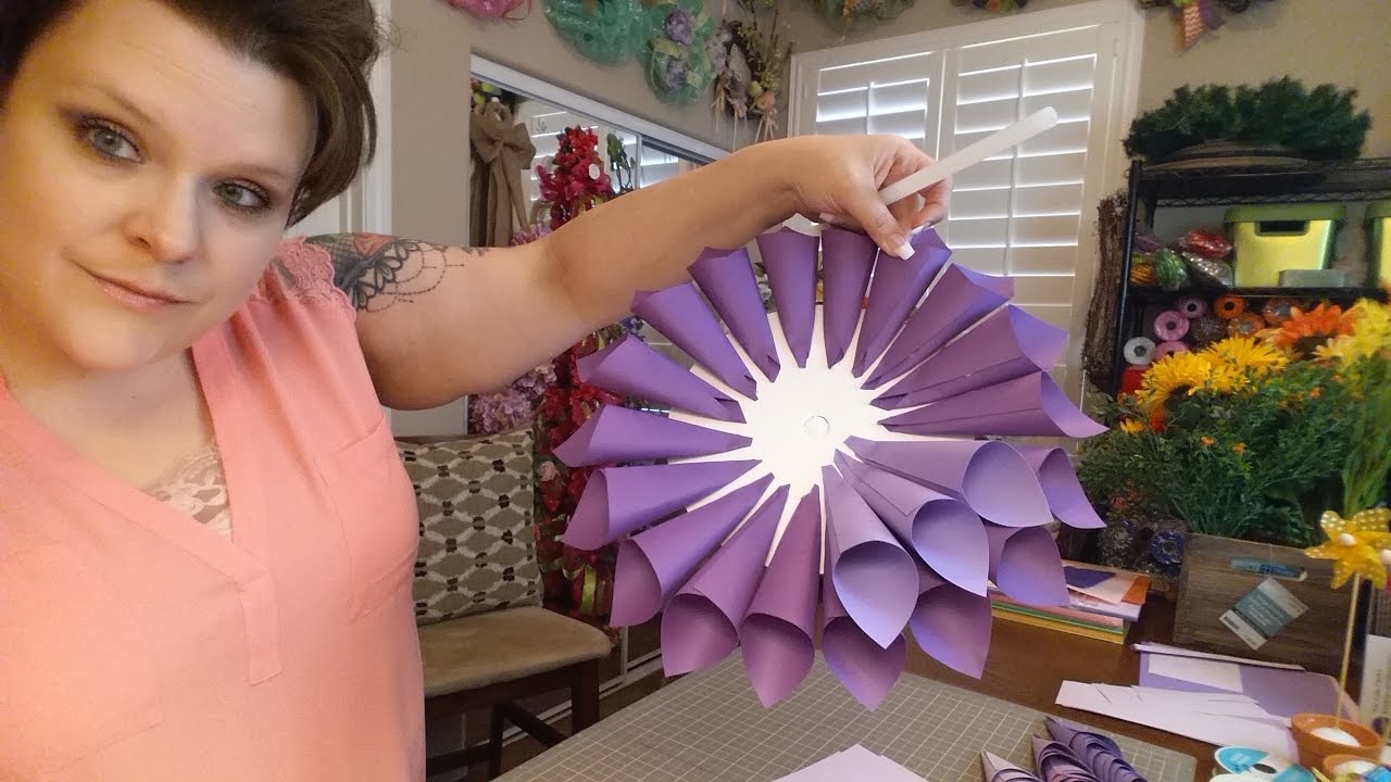 Paper Dahlia Wreath/Door Hanger