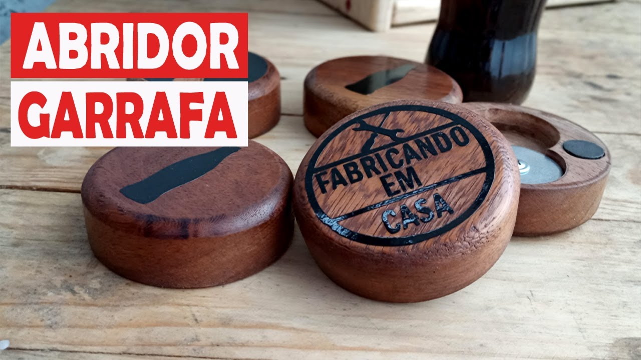 ABRIDOR DE GARRAFA (wooden bottle opener)
