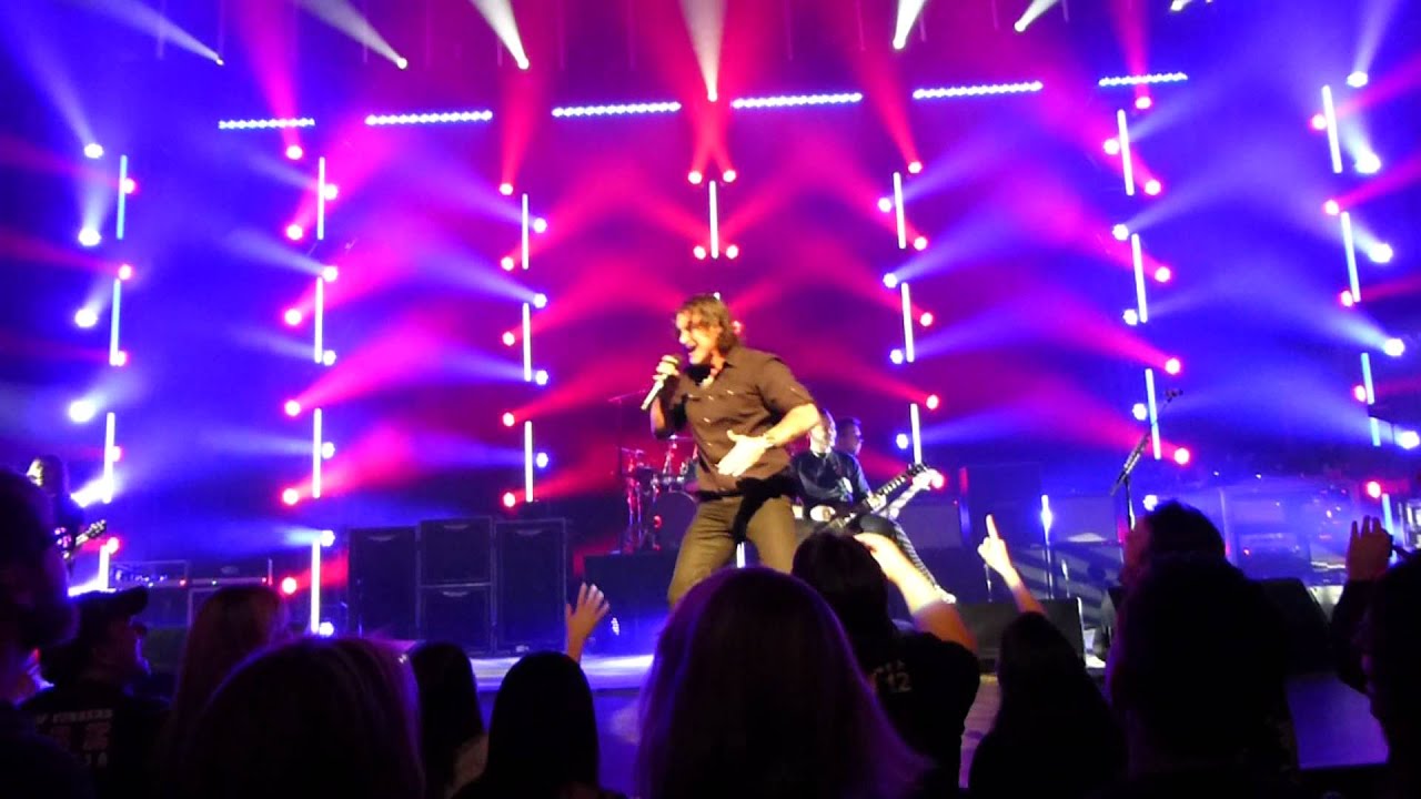 Creed - 01 - Torn (Live at the Beacon Theatre)