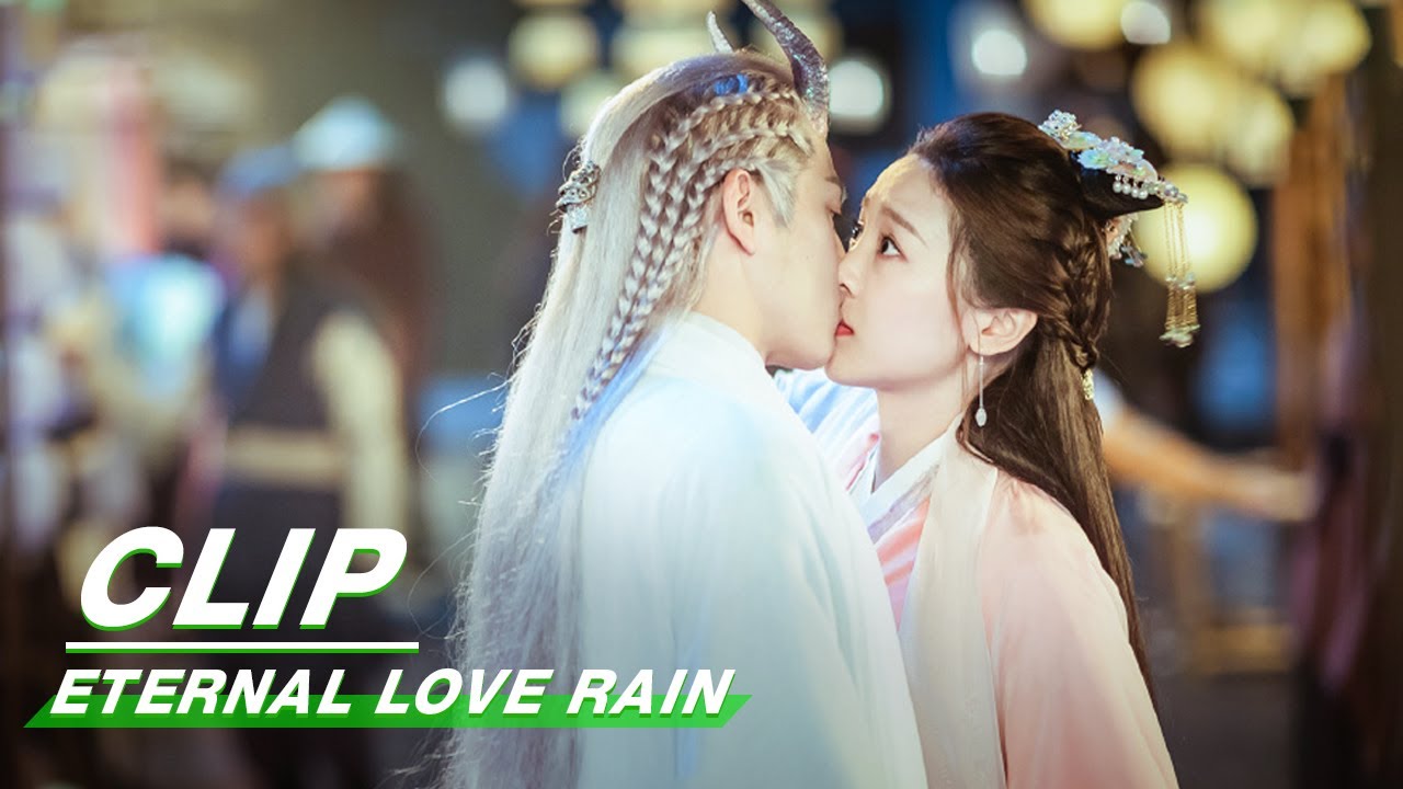 Clip: Finally! Ning Xiuyuan Is Awake | Eternal Love Rain EP24 | 倾世锦鳞谷雨来 | iQIYI