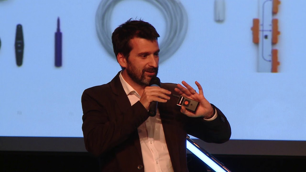 Comment initier les enfants au code, à la robotique, à l’intelligence artificielle ? - Web2day 2019