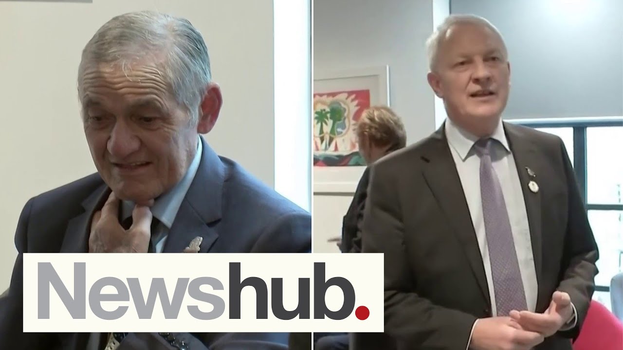 Embarrassing start to coronation after Phil Goff blunder, two Kiwis to escort King Charles | Newshub