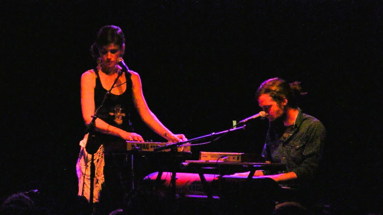 Bowerbirds - Brave World