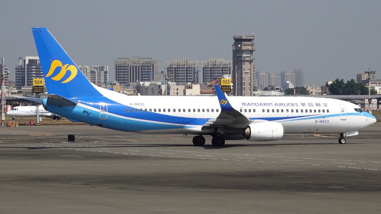 15分鐘 高雄機場飛機起降｜Plane Spotting at Kaohsiung Int’l Airport (KHH/RCKH)