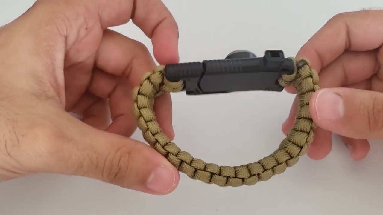 Pulseira Tática Militar com Apito, adaga e bússola