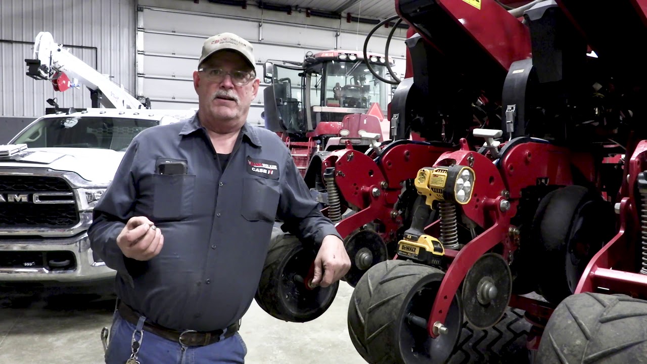 Service inspection  planter clinic