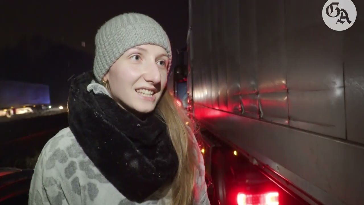 Megastau auf der A3 - Hunderte Menschen stecken stundenlang bei eisiger Kälte fest