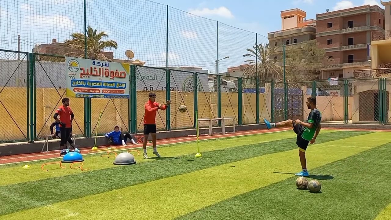 تمرين حراس مرمي فوت ورك ، الحارس رضا عامر