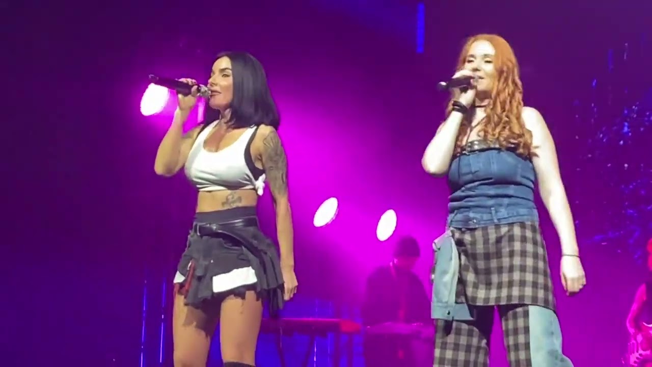 T.A.T.U.(ПРОСТЫЕ ДВИЖЕНИЯ)25.10.2025. МОСКВА.