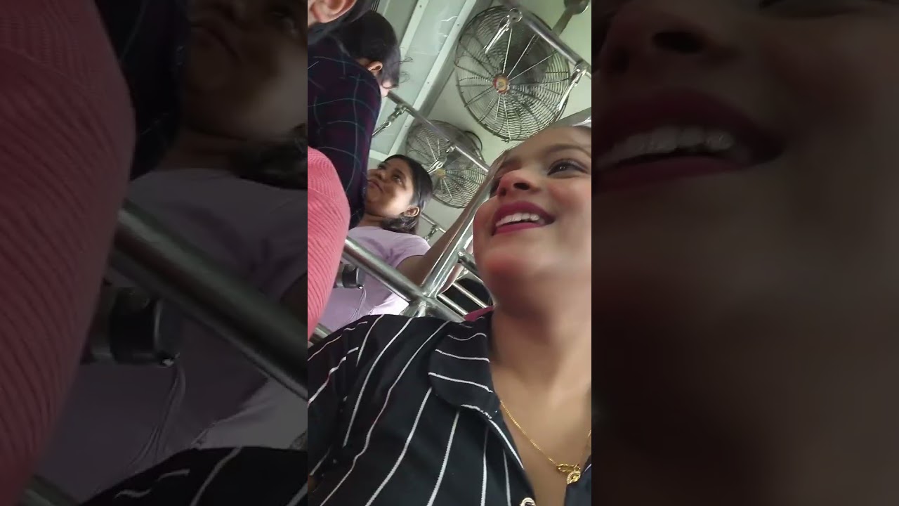 বারাসাতে আমাকে দেখতে পেয়ে যে এভাবে ডাকবে ভাবতেও পারিনি 😄