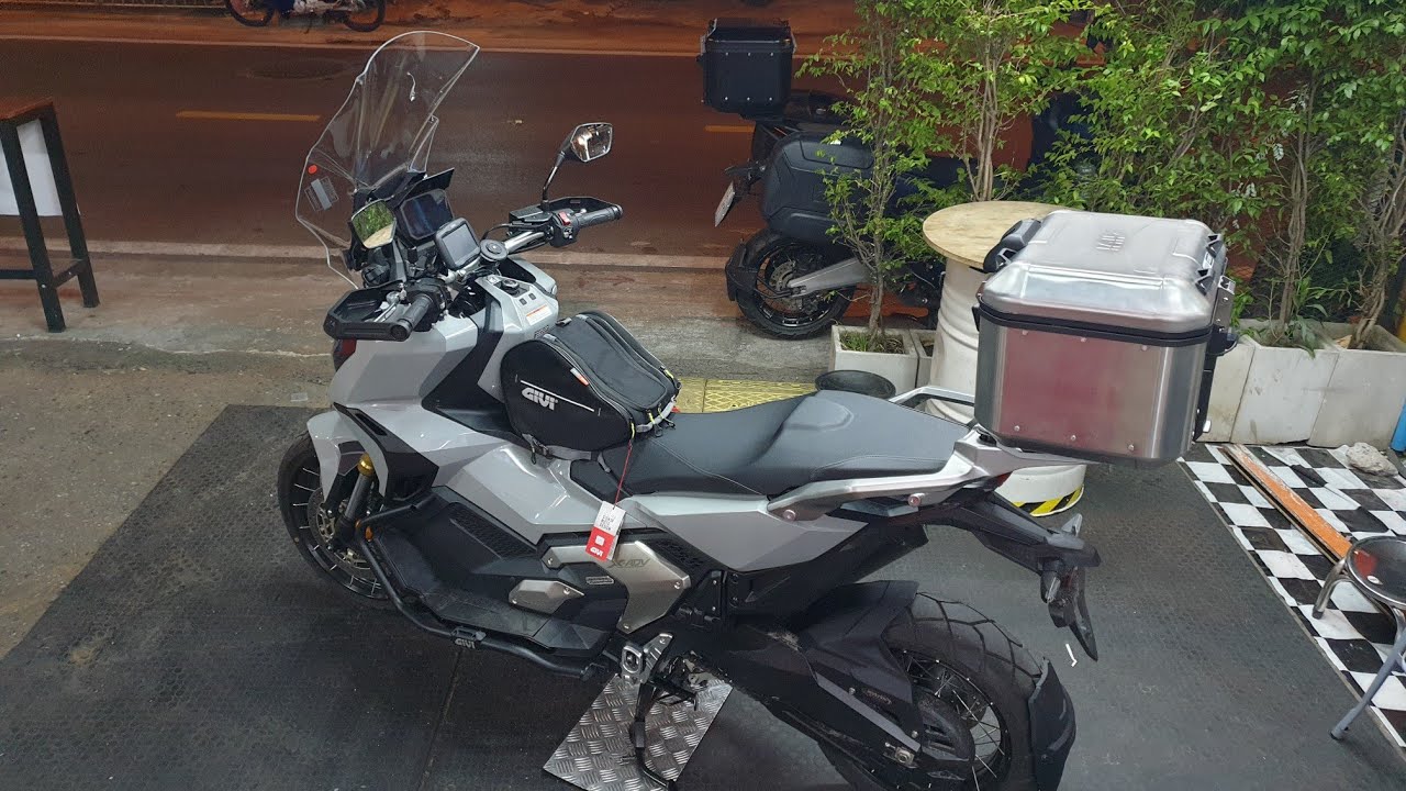 Review X-ADV 750 Full Sport Touring Set #220122 ( GIVI + R&G + Akrapovic )