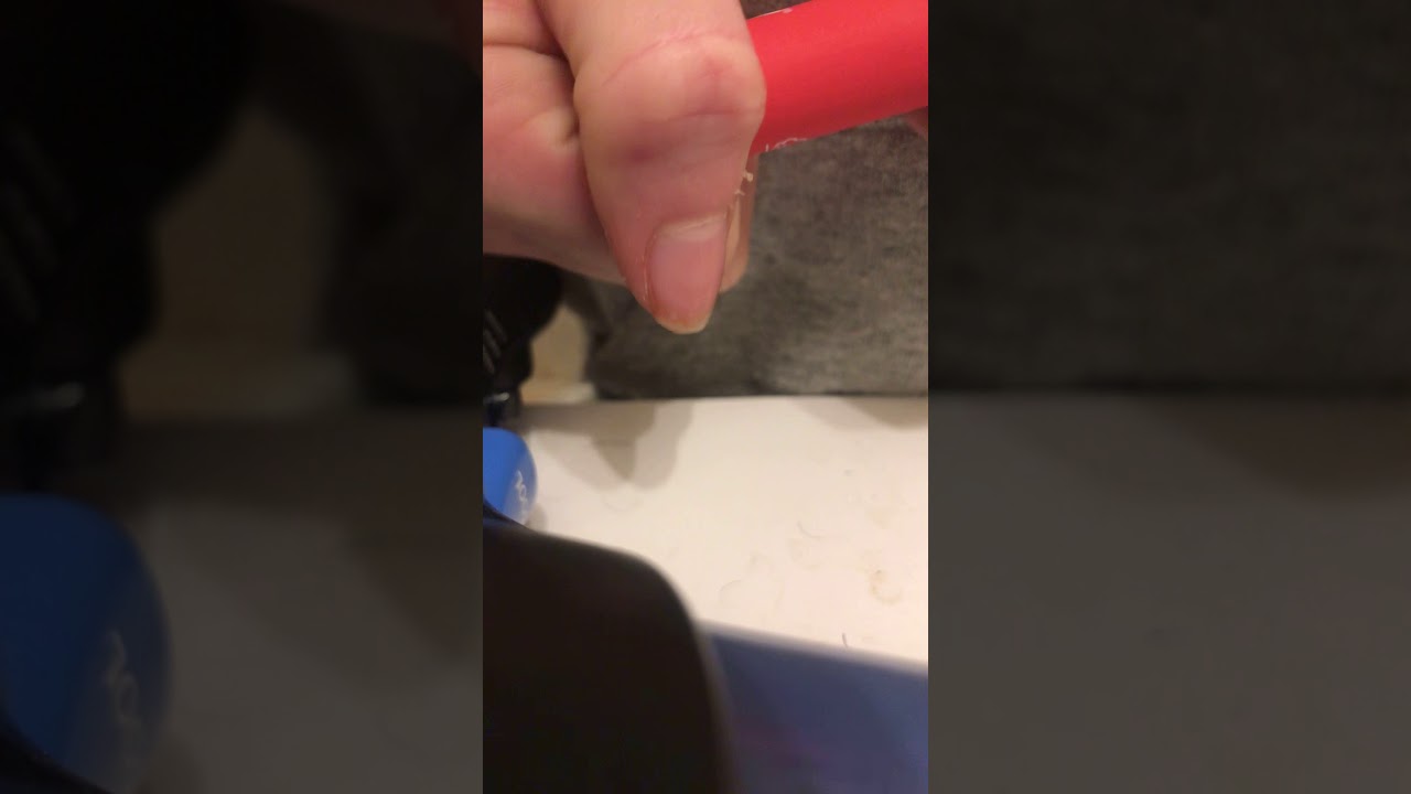 How to charge a puff bar plus