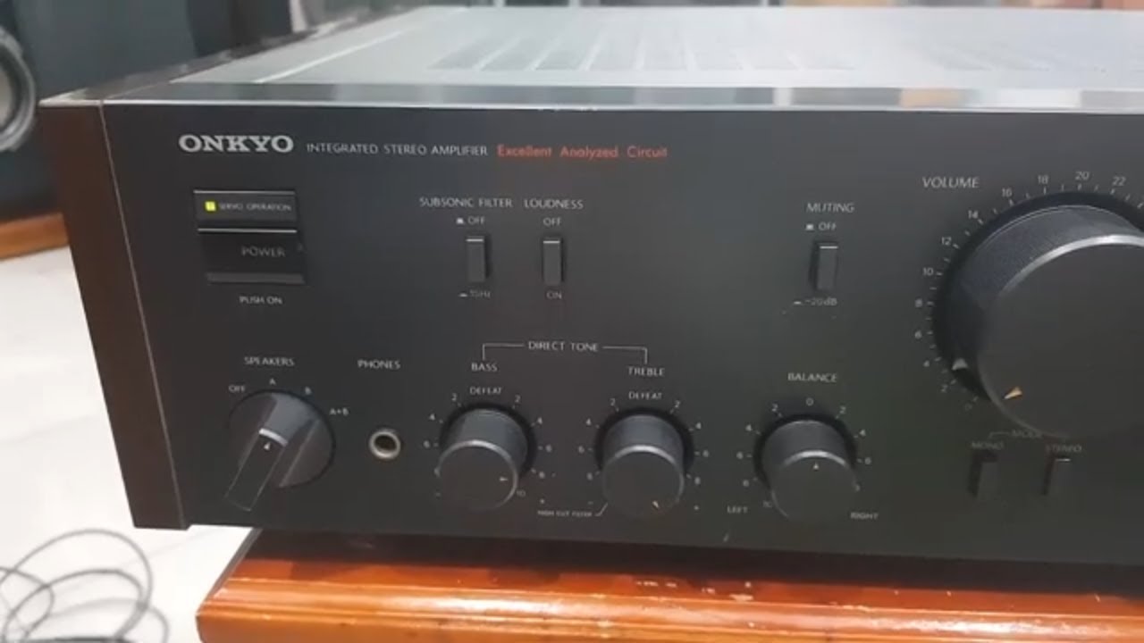 (Đã bán) Amply Onkyo A 817 RX công suất 210W - chất âm hay, ghép vang karaoke tốt anh em nhé