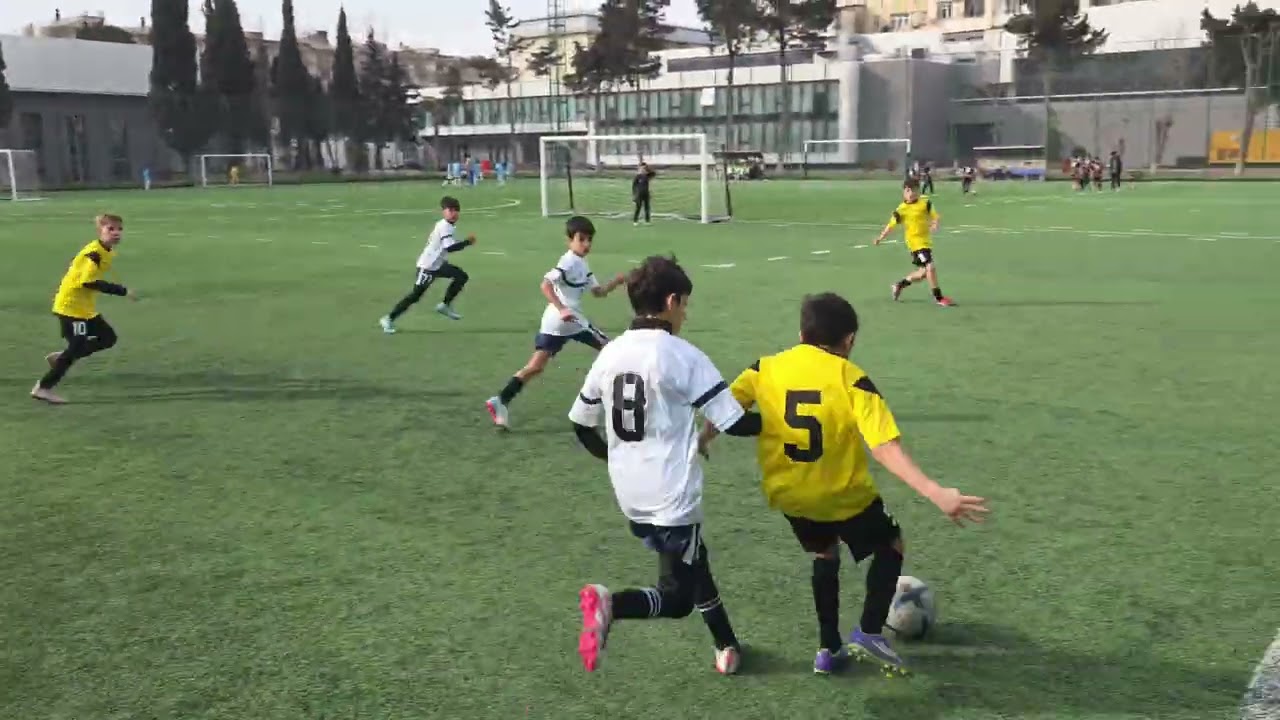 Azərbaycan çempionatı (U-11)  Vətən FK  8  ---- 3  Yeni Bakı FK
