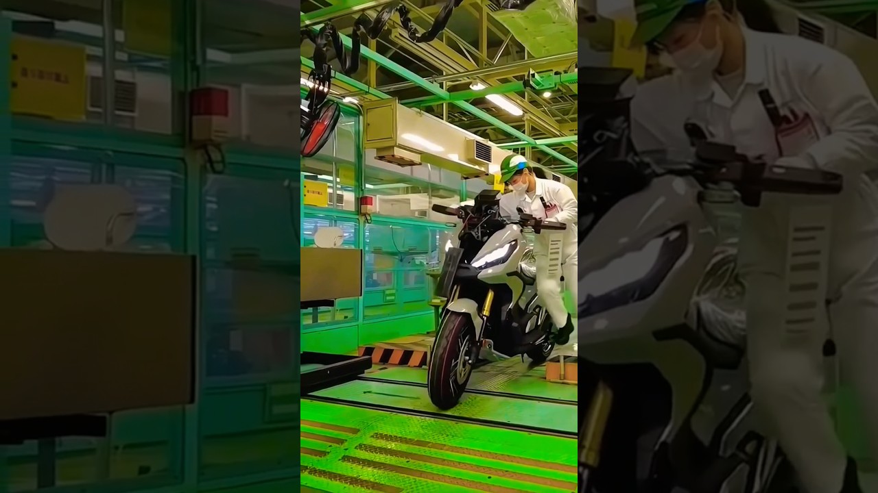 honda x adv 750 assembly #xadv750 #hondaxadv750 #automobile #shorts #assoehadi #trending