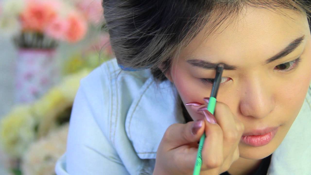แต่งหน้าใสๆไปออกงานจากเครื่องสำอางในเซเว่น | NOBLUK
