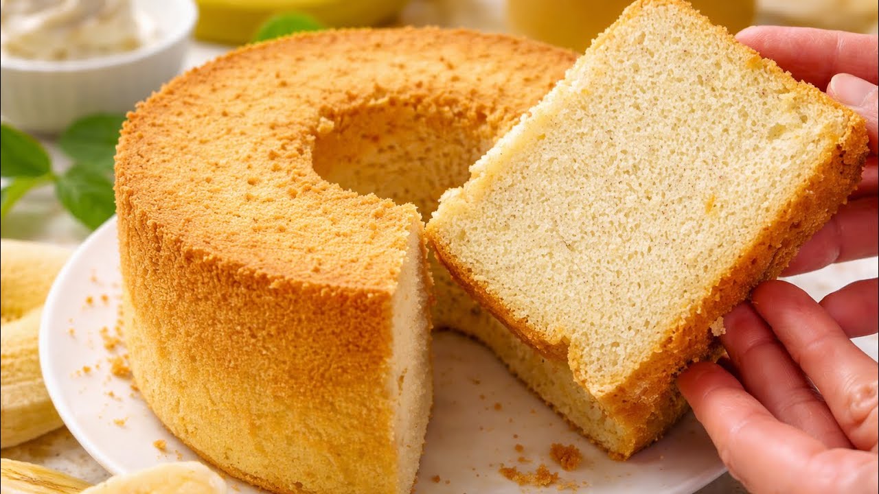 Fluffy Like a Cloud Banana Chinffon Cake | Bake With Me