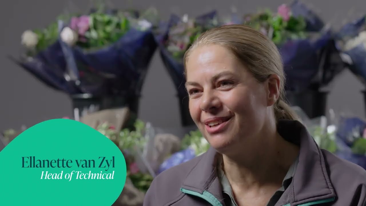 Working at MMFlowers pt.3