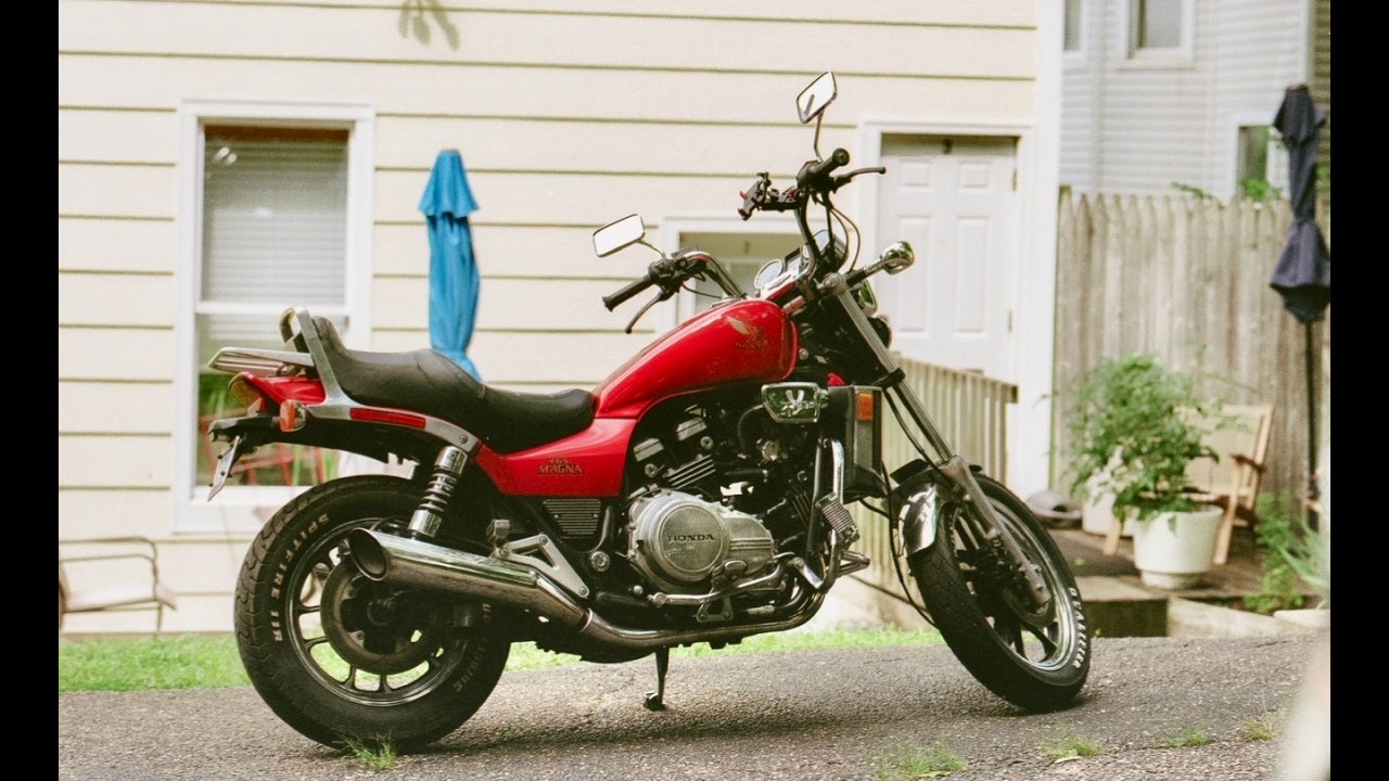 Honda V65 Magna 1986 VF1100C Joy Ride