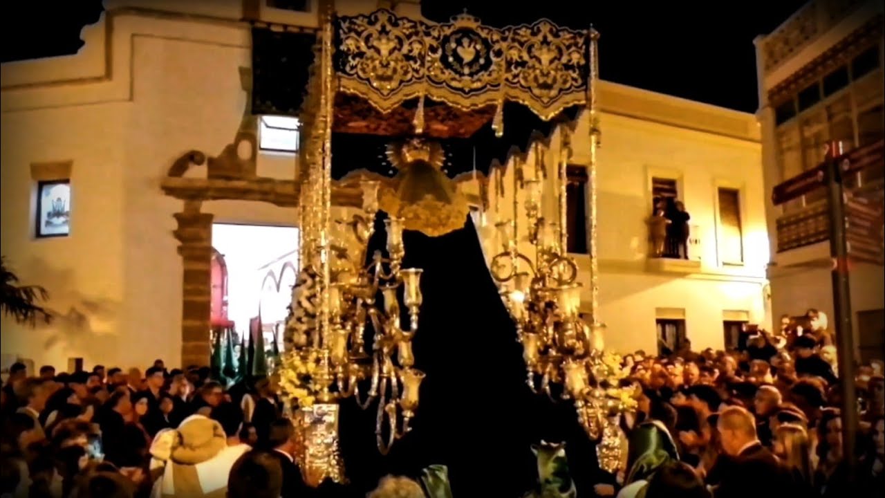 Virgen de las Angustias entrando en la Plaza de San Roque - Viernes Santo 2023 - Rota