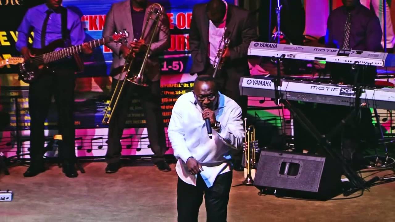 Nea Onyame Ahyira No by Donald Antwi