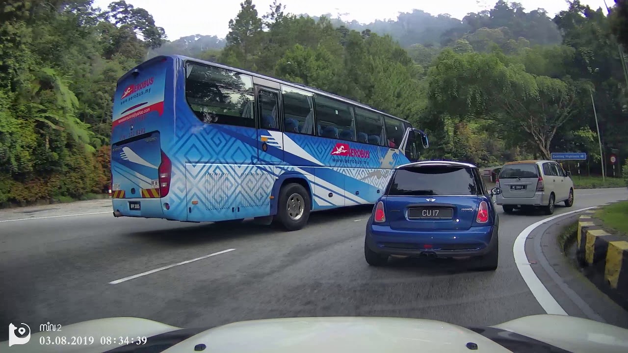 [MINIACS] R56 VS R53 VS R56 - UPHILL RUN