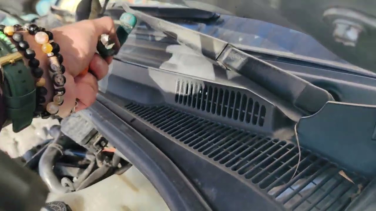 Toyota 4 runner 2002-2008 replacing heater core in 30 minutes.