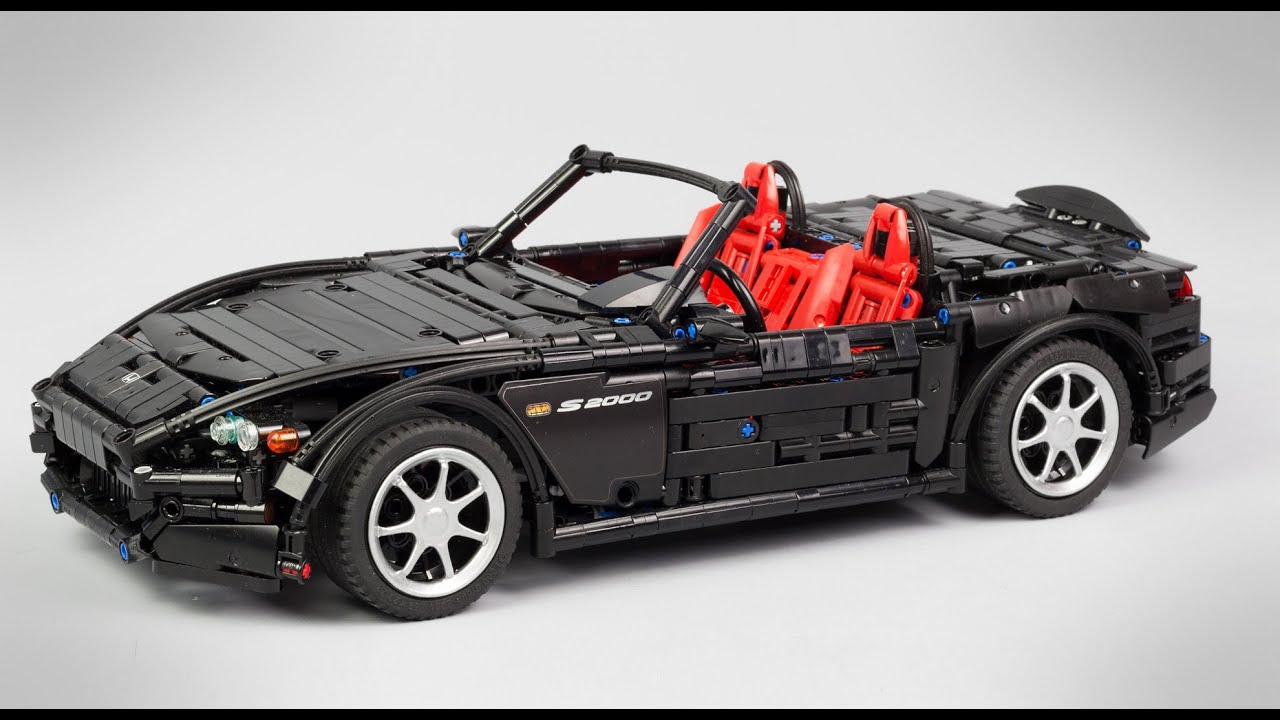 Honda S2000 AP2 made out LEGO TECHNIC